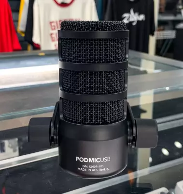 RODE - PodMic USB and XLR Dynamic Broadcast Microphone 2